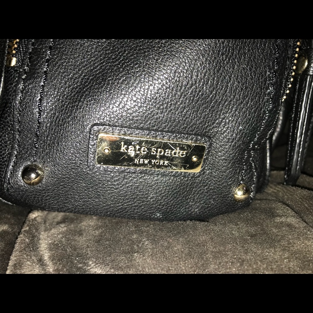 Handbag - Picture 2 of 4